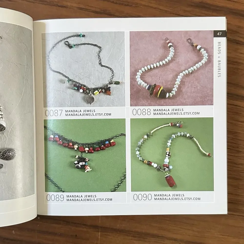 1000 Jewelry Inspirations (mini): Beads, Baubles, Dangles, and Chains